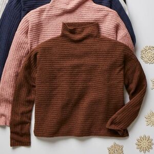 Carve Designs Livia Sweater in Bark, Size L